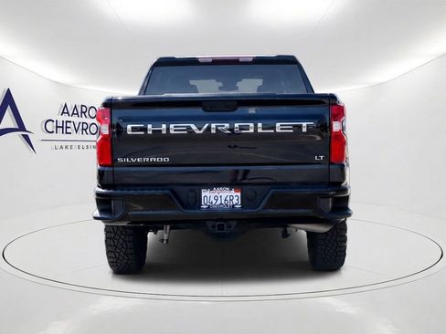 Used 2023 Chevrolet Silverado 1500 LT Trail Boss w/ LPO, Dark Essentials Package AWD/4WD image 5