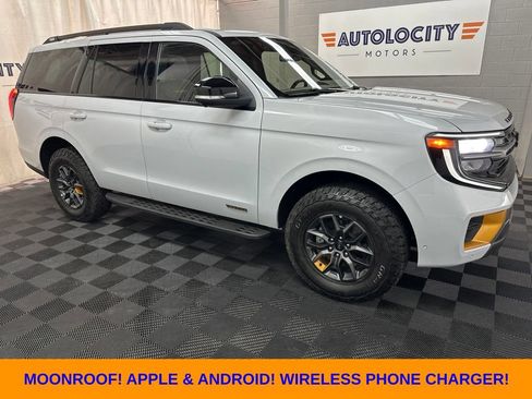 Used 2025 Ford Expedition Tremor AWD/4WD image 1