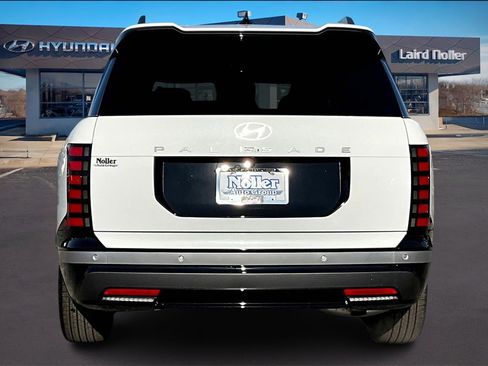 New 2026 Hyundai Palisade Limited image 4