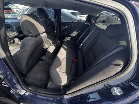 Used 2025 Chevrolet Malibu RS image 7