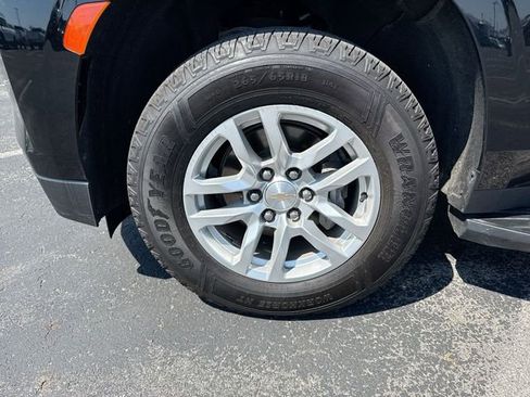 Used 2023 Chevrolet Tahoe LS AWD/4WD image 10