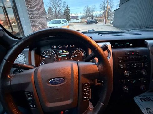 Used 2012 Ford F150 XLT w/ XLT Chrome Pkg image 8