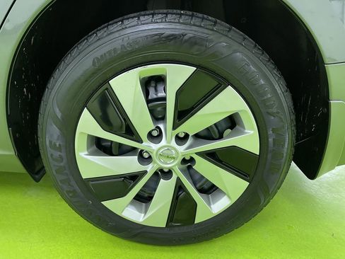 Used 2019 Nissan Altima 2.5 S AWD/4WD image 15