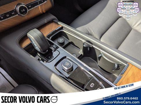 Certified 2024 Volvo XC90 T8 Plus w/ Protection Package Premier image 18