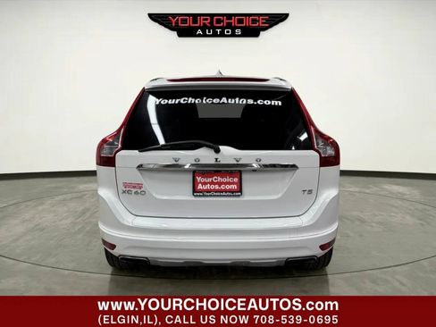 Used 2016 Volvo XC60 T5 Premier w/ Proximity Package FWD image 4