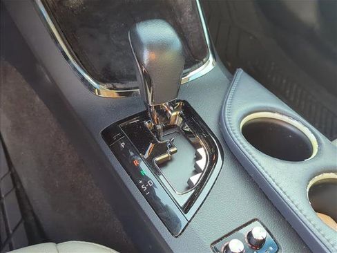 Used 2015 Toyota Avalon XLE image 18