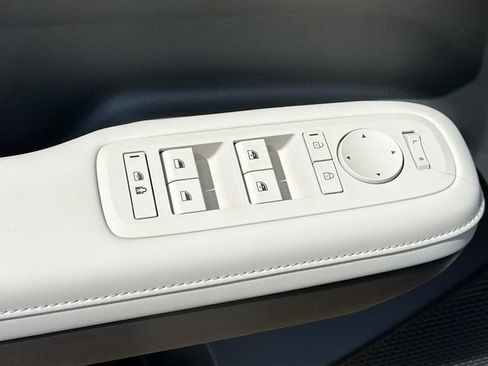 New 2026 Hyundai Santa Fe SEL FWD image 17
