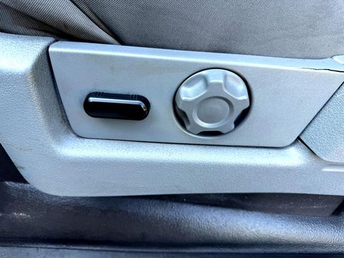 Used 2012 Ford F150 XLT image 13