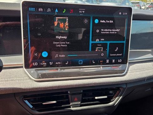 Used 2025 Volkswagen Tiguan S FWD image 17