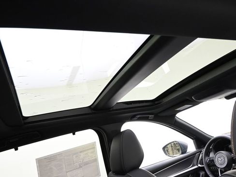 New 2026 MAZDA CX-90 Plug-In Hybrid w/ Premium Plus image 18