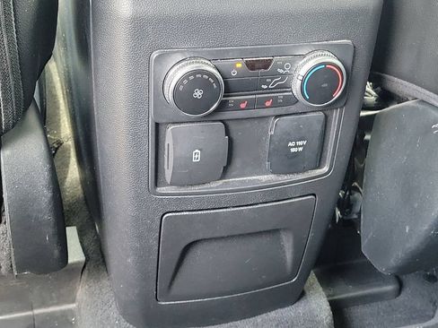 Used 2022 Ford Explorer ST w/ Equipment Group 401A AWD/4WD image 18