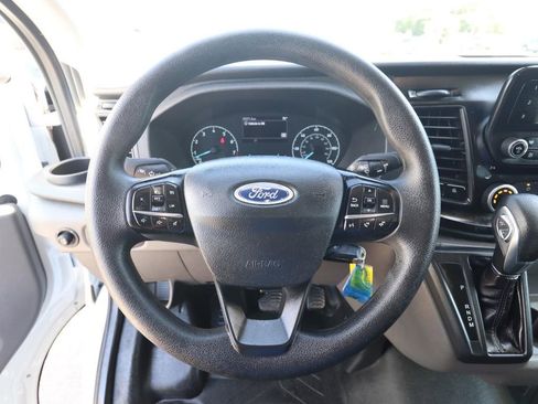 Used 2025 Ford Transit 250 148 High Roof Extended image 17