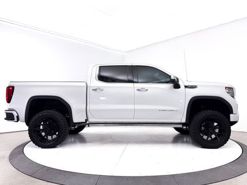 Used 2024 GMC Sierra 1500 Denali w/ Denali Reserve Package AWD/4WD image 43