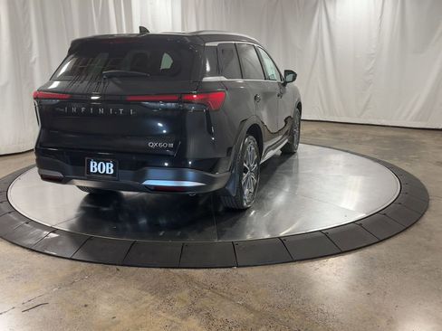 Certified 2026 INFINITI QX60 Luxe w/ Cargo Package image 9
