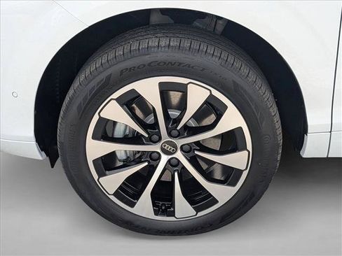 New 2026 Audi Q3 quattro 2.0T AWD/4WD image 9