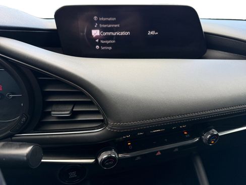 Used 2019 MAZDA MAZDA3 AWD Sedan w/ Select Package image 12