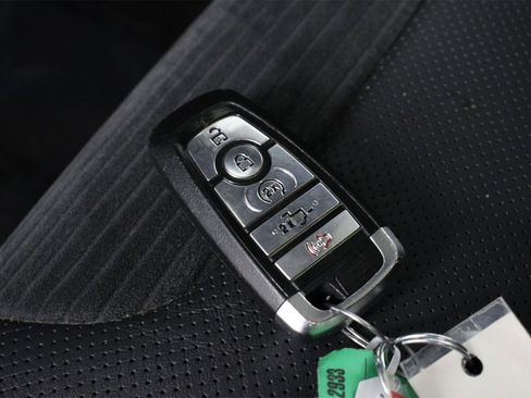 Used 2022 Ford F150 Raptor w/ Equipment Group 801A High image 33