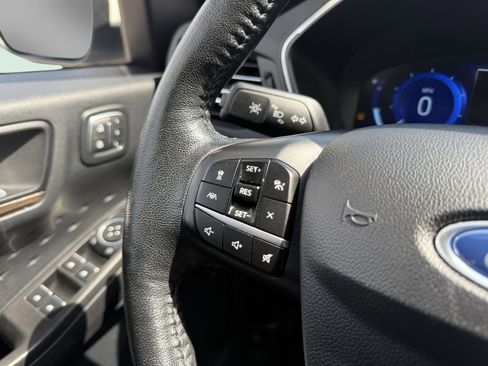 Used 2020 Ford Escape Titanium image 70