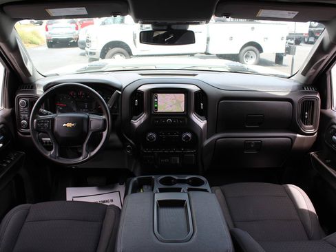 Used 2025 Chevrolet Silverado 2500 Custom w/ Custom Value Package AWD/4WD image 23