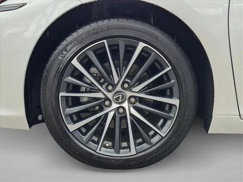 Certified 2025 Lexus ES 350 w/ Premium Package FWD image 23