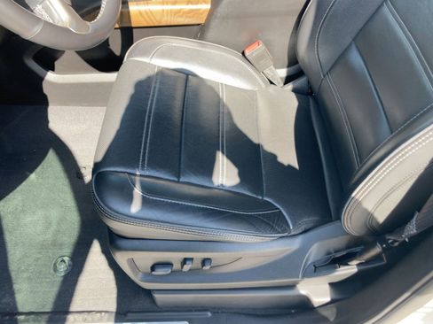 Used 2020 GMC Yukon Denali w/ Open Road Package image 13