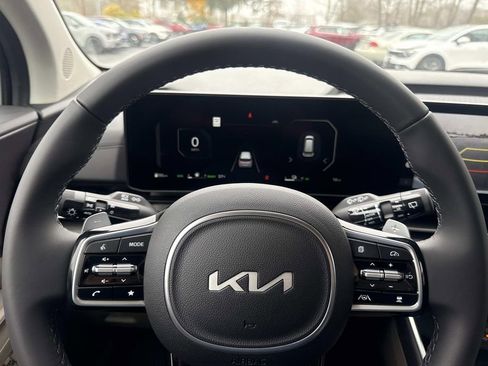 New 2026 Kia Carnival SX image 12