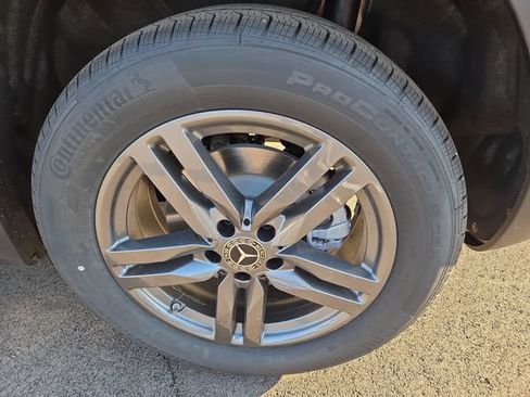 New 2026 Mercedes-Benz GLB 250 4MATIC image 27