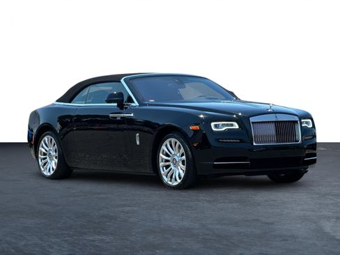 Certified 2019 Rolls-Royce Dawn RWD image 10