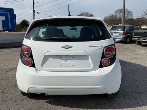 Used 2014 Chevrolet Sonic LT FWD image 5