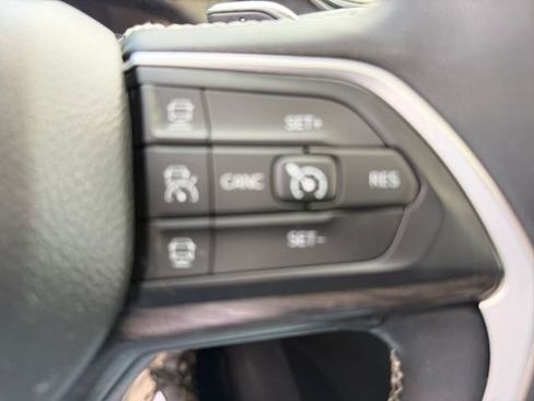 Certified 2023 Jeep Grand Cherokee Limited AWD/4WD image 21