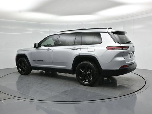 Used 2021 Jeep Grand Cherokee L Laredo AWD/4WD image 7