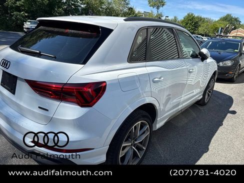 Used 2023 Audi Q3 2.0T Premium w/ Black Optic Sport Package AWD/4WD image 6