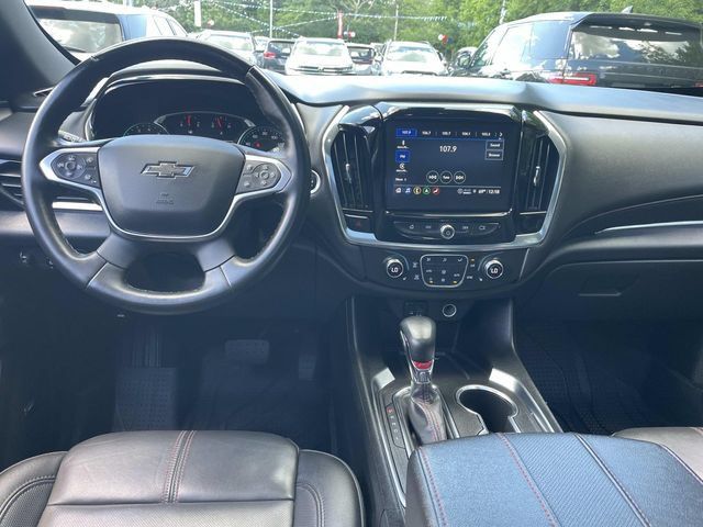Used 2023 Chevrolet Traverse RS AWD/4WD image 16