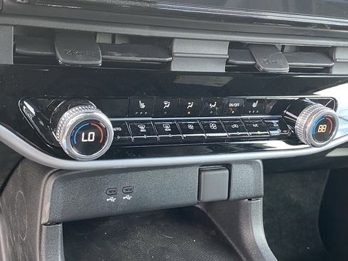 New 2026 Honda Prologue EX image 17