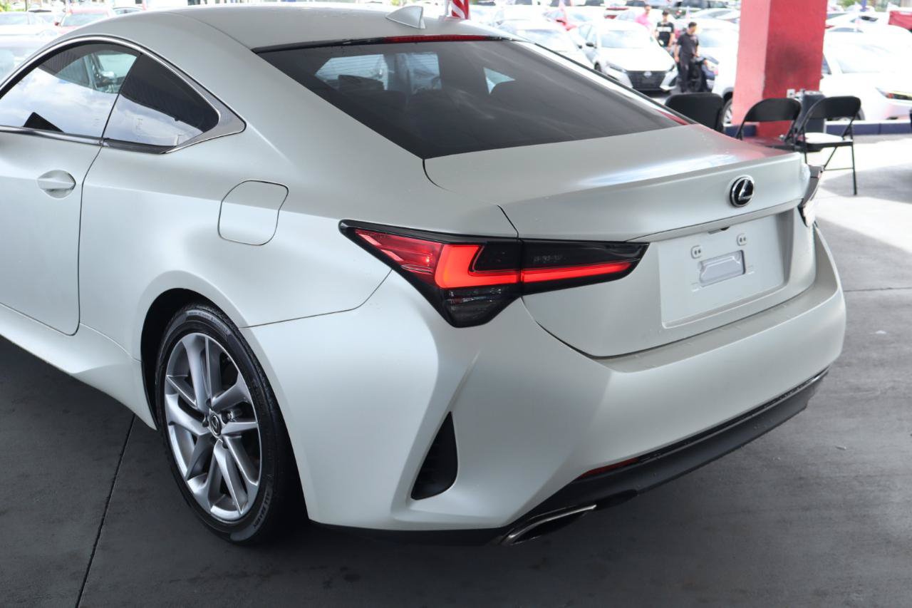 Used 2020 Lexus RC 300 w/ Accessory Package RWD image 9