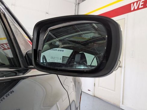 Used 2017 Chrysler 300 C w/ Safetytec Plus Group image 47