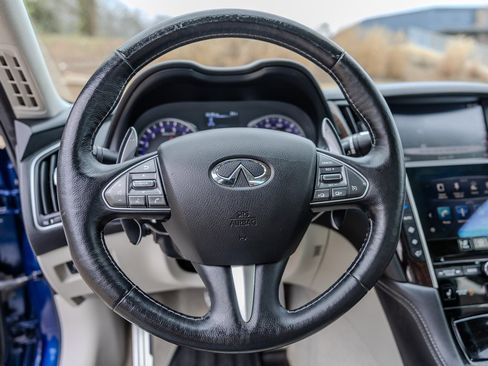 Used 2017 INFINITI Q50 Sport image 13