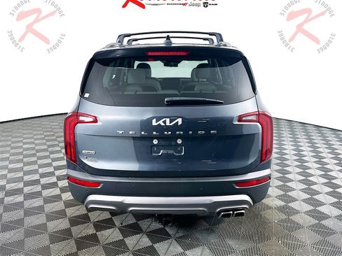 Used 2022 Kia Telluride S image 6