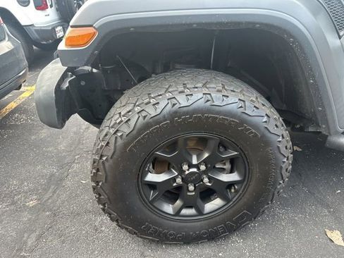 Used 2020 Jeep Wrangler Unlimited Sport image 18