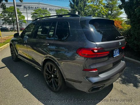 Used 2020 BMW X7 M50i w/ Executive Package AWD/4WD image 3