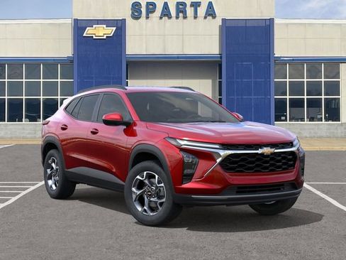 New 2026 Chevrolet Trax LT w/ Driver Confidence Package FWD image 7