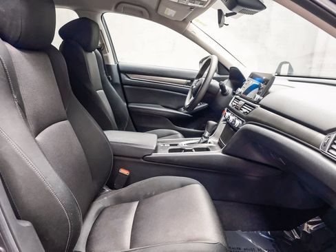 Used 2019 Honda Accord LX image 18