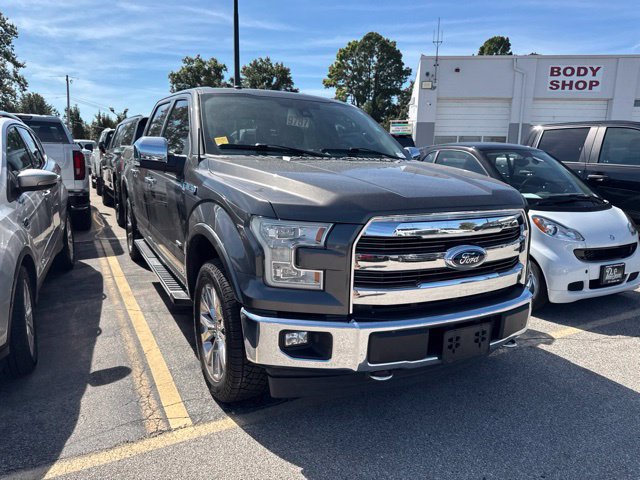 Used 2017 Ford F150 Lariat w/ Equipment Group 502A Luxury AWD/4WD image 6
