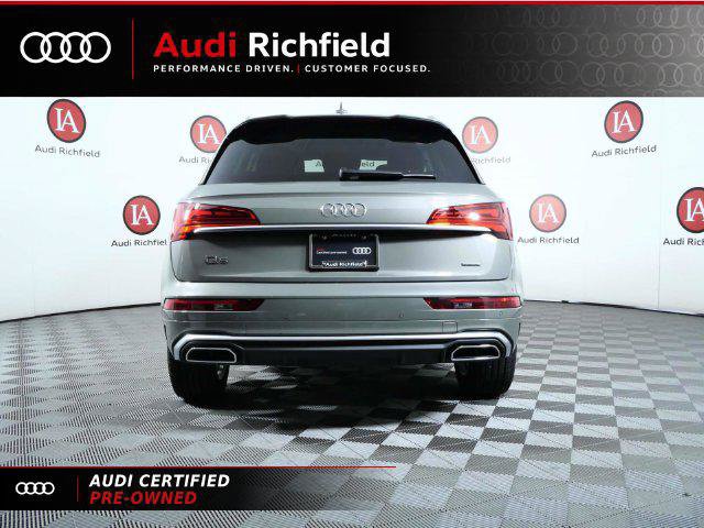 Certified 2024 Audi Q5 e Premium Plus w/ Premium Plus Package AWD/4WD image 8