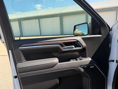 New 2026 Chevrolet Silverado 1500 RST w/ Redline Edition AWD/4WD image 15