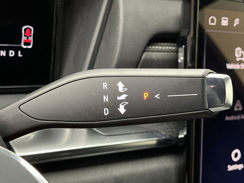 Certified 2025 GMC Terrain Elevation w/ Black Edition AWD/4WD image 23