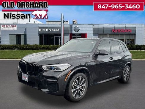 Used 2022 BMW X5 xDrive40i w/ M Sport Package image 1