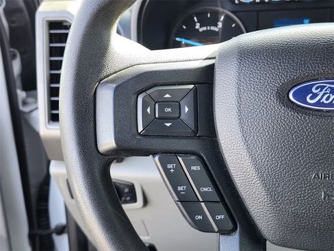 Used 2020 Ford F550 4x4 Regular Cab Super Duty image 21
