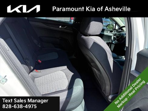 New 2026 Kia K5 LXS FWD image 19
