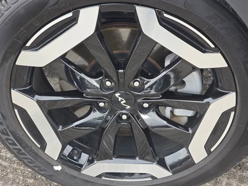 Used 2024 Kia Telluride S w/ S Sunroof Package image 10